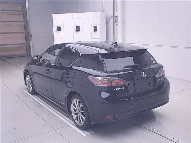 LEXUS CT200H