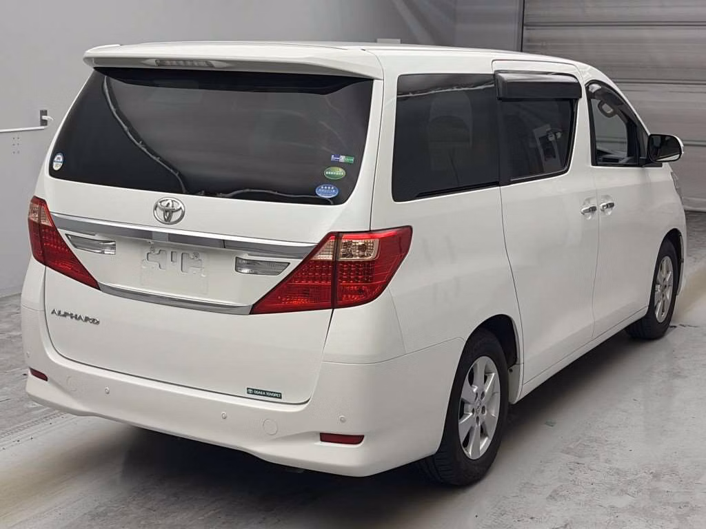 TOYOTA ALPHARD