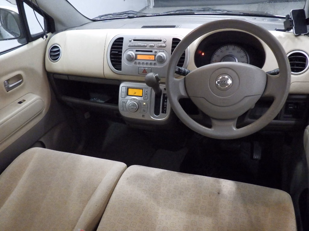 NISSAN MOCO