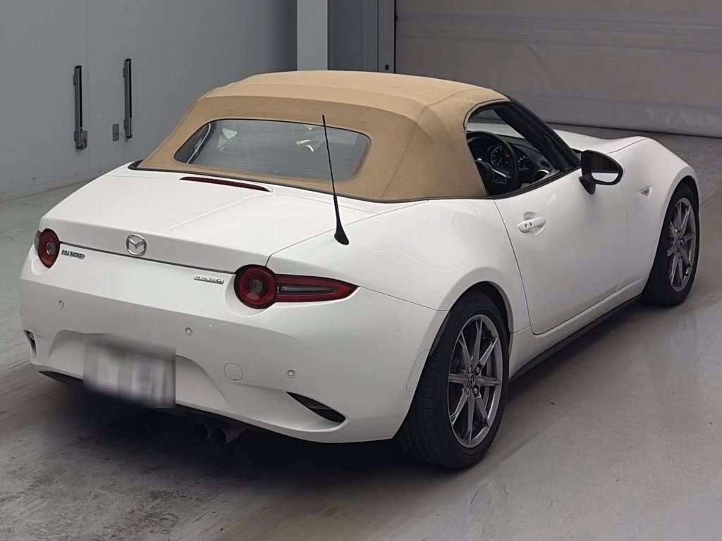 MAZDA ROADSTER