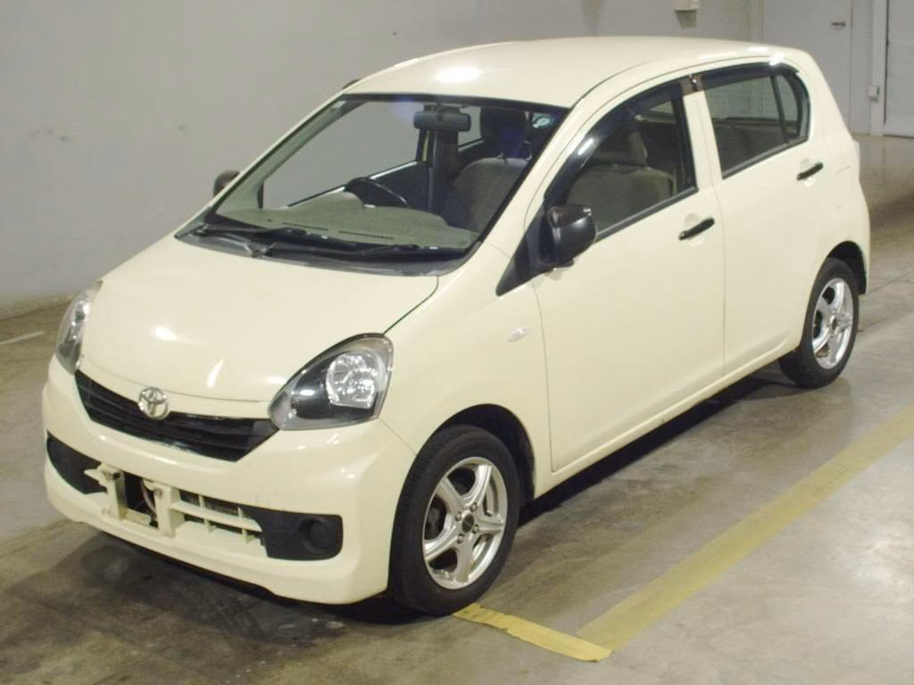 TOYOTA PIXIS EPOCH