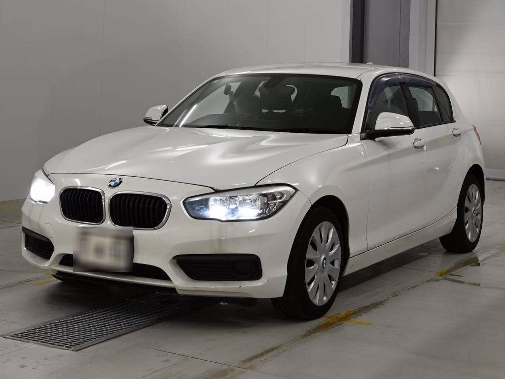 BMW 1-SERIES