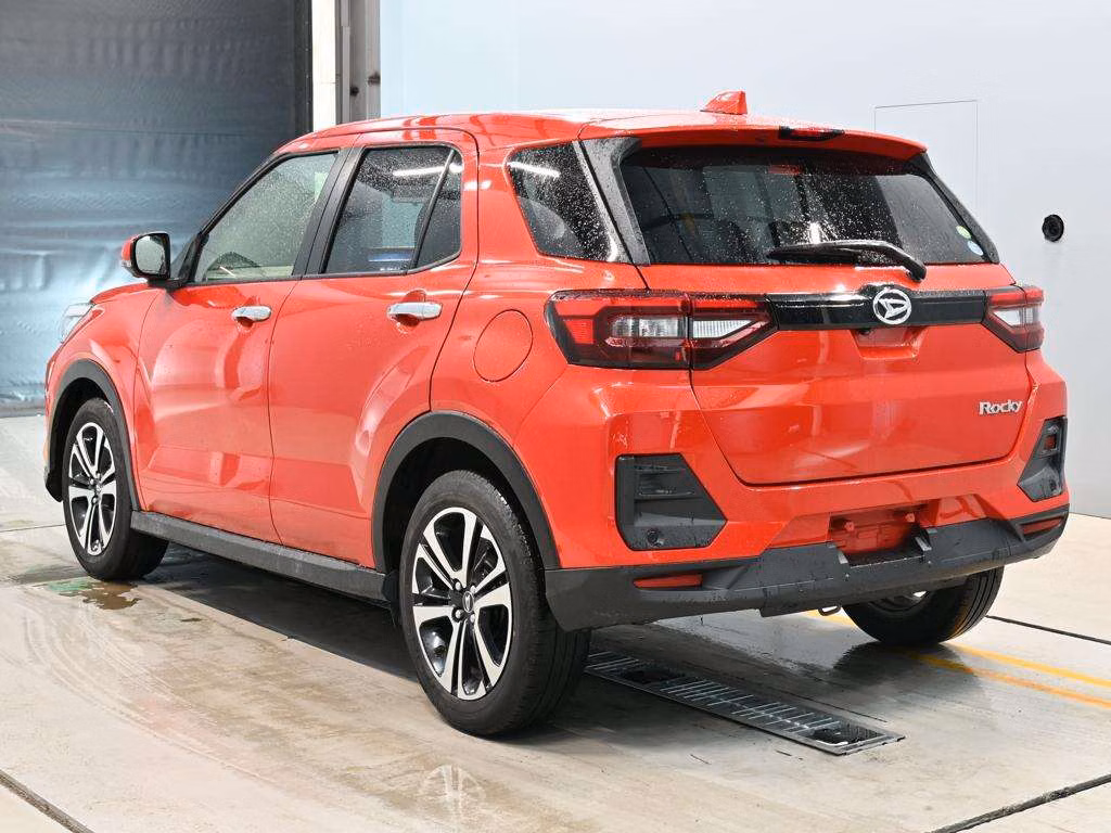 DAIHATSU ROCKY