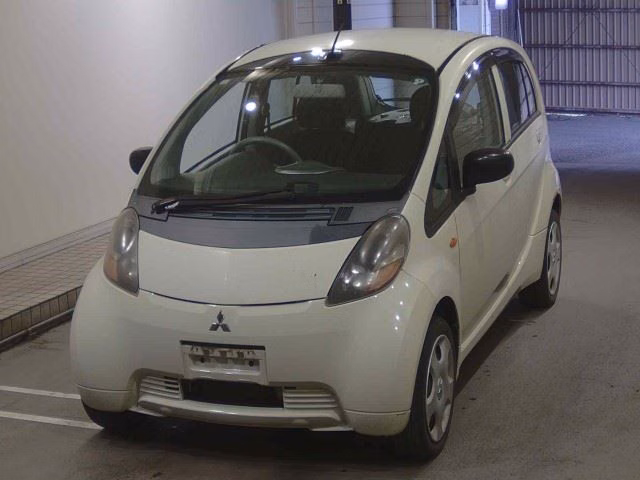 MITSUBISHI I