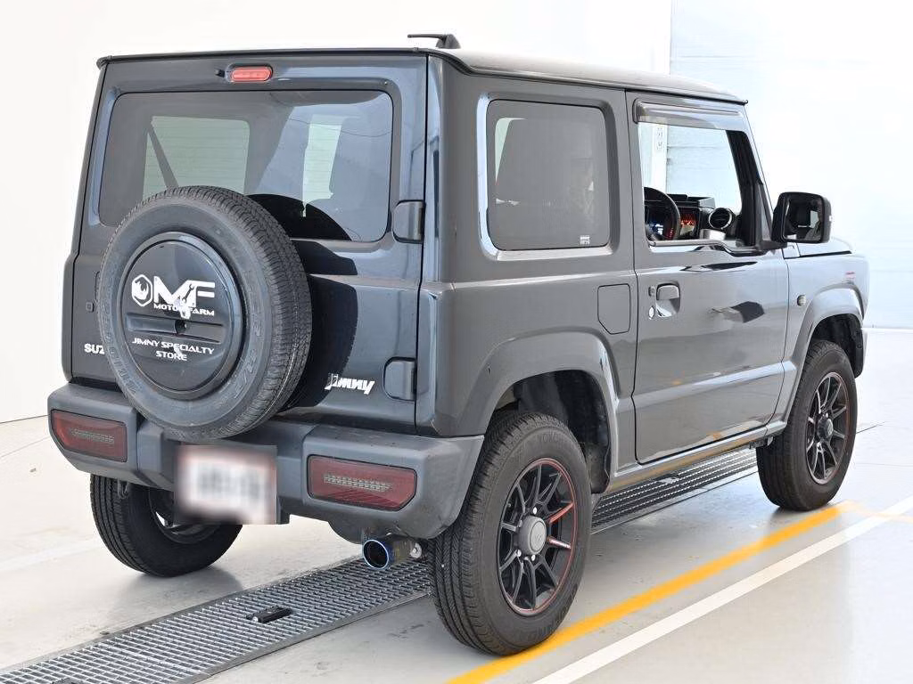 SUZUKI JIMNY