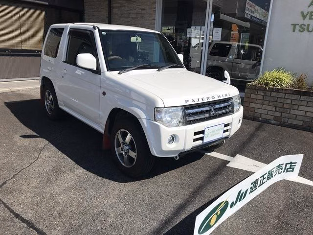 Mitsubishi Pajero Mini