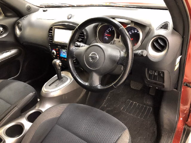 NISSAN JUKE