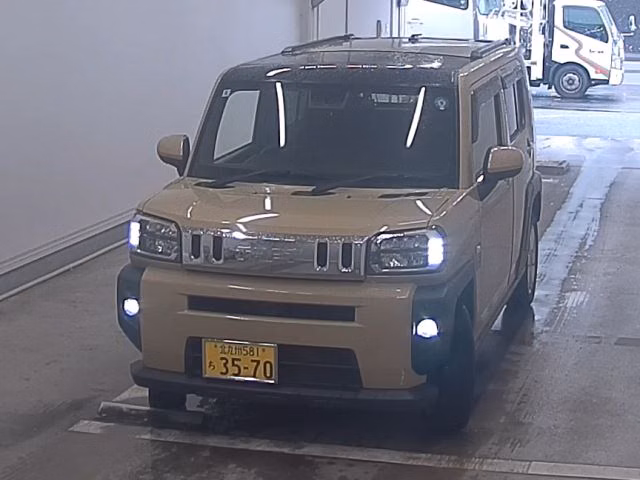 DAIHATSU TAFT