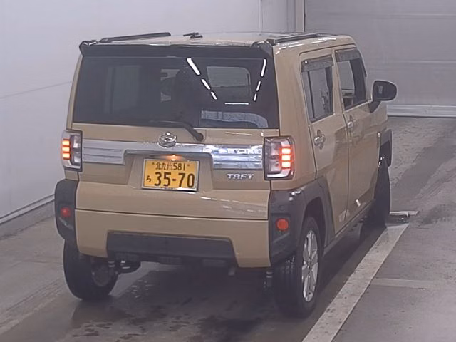 DAIHATSU TAFT