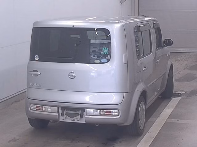 NISSAN CUBE