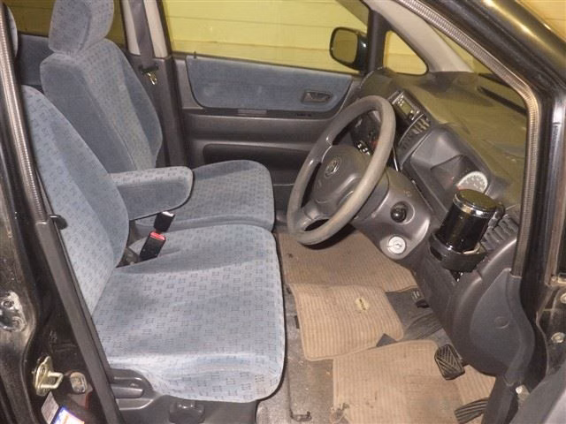 NISSAN MOCO