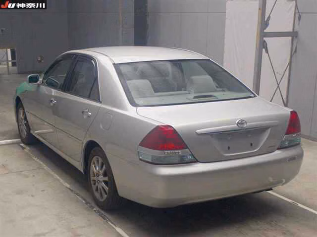 TOYOTA MARK II