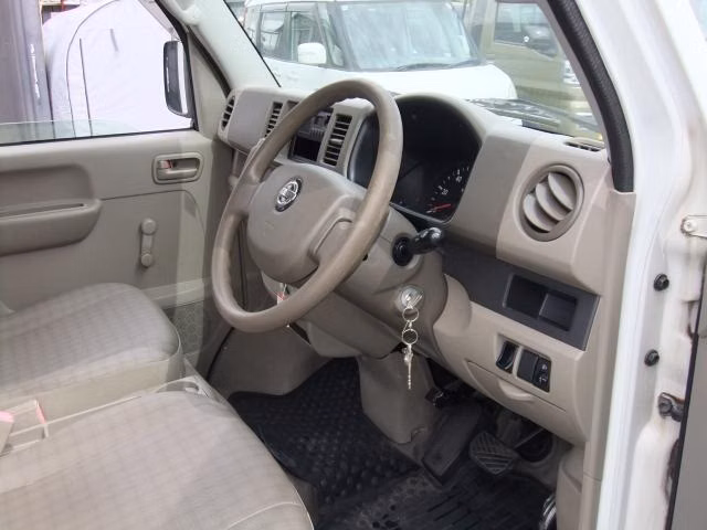 Nissan NV100 Clipper