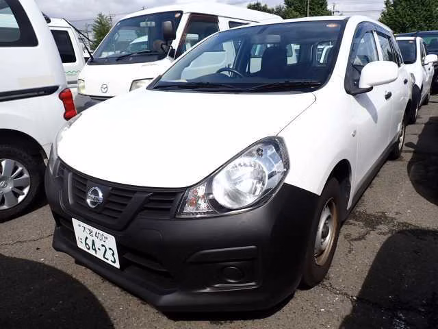 Nissan AD
