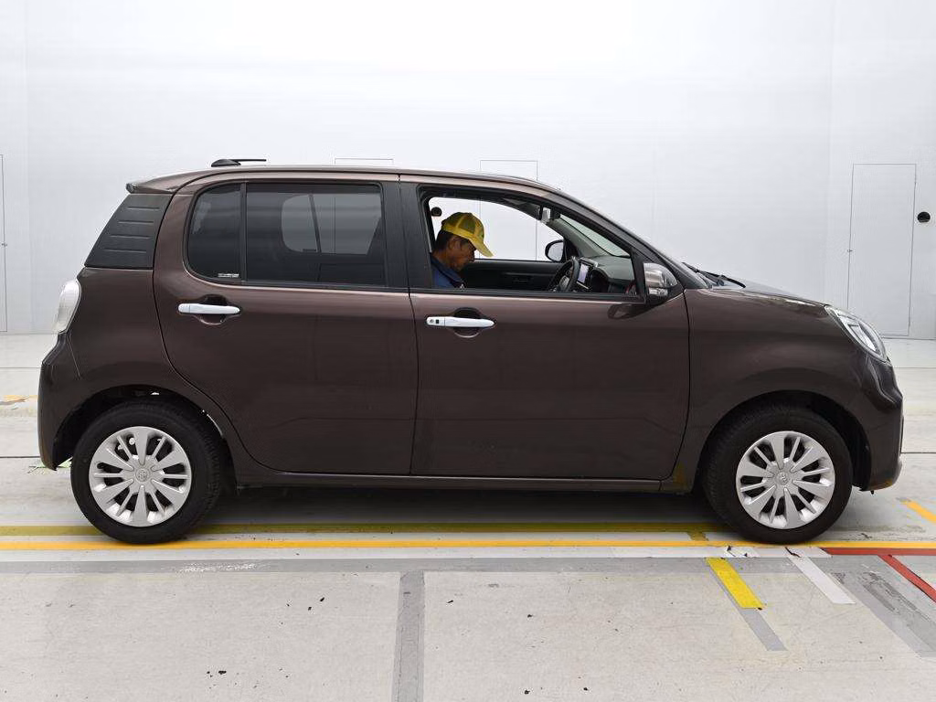 TOYOTA PASSO