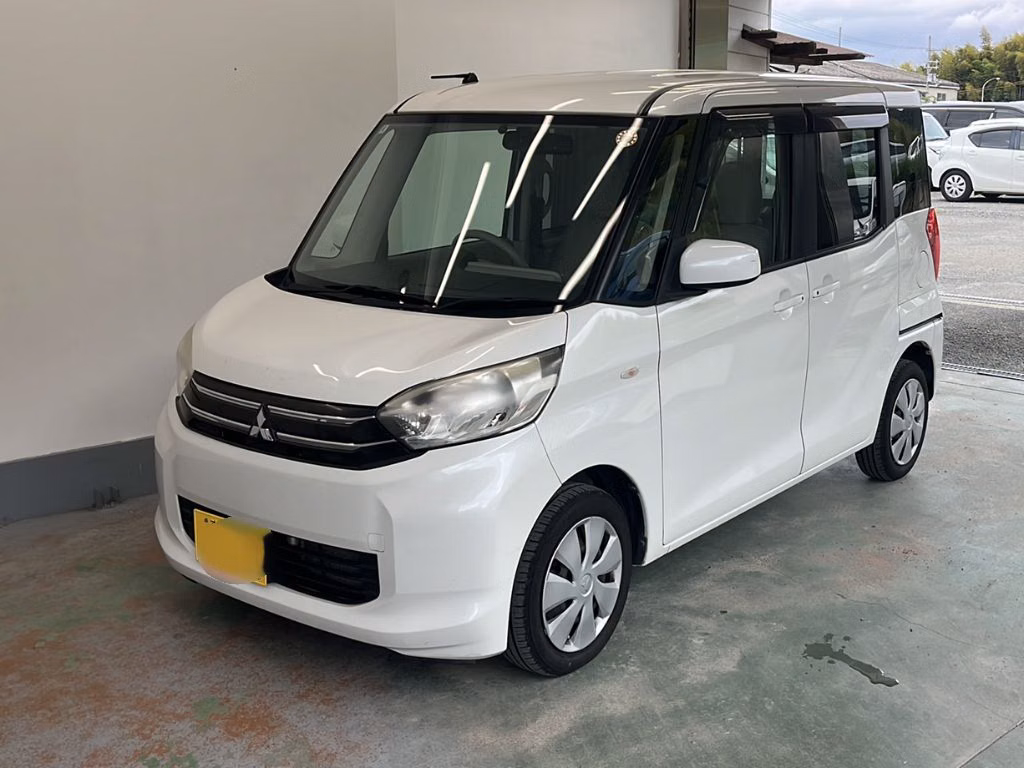 Mitsubishi eK Space
