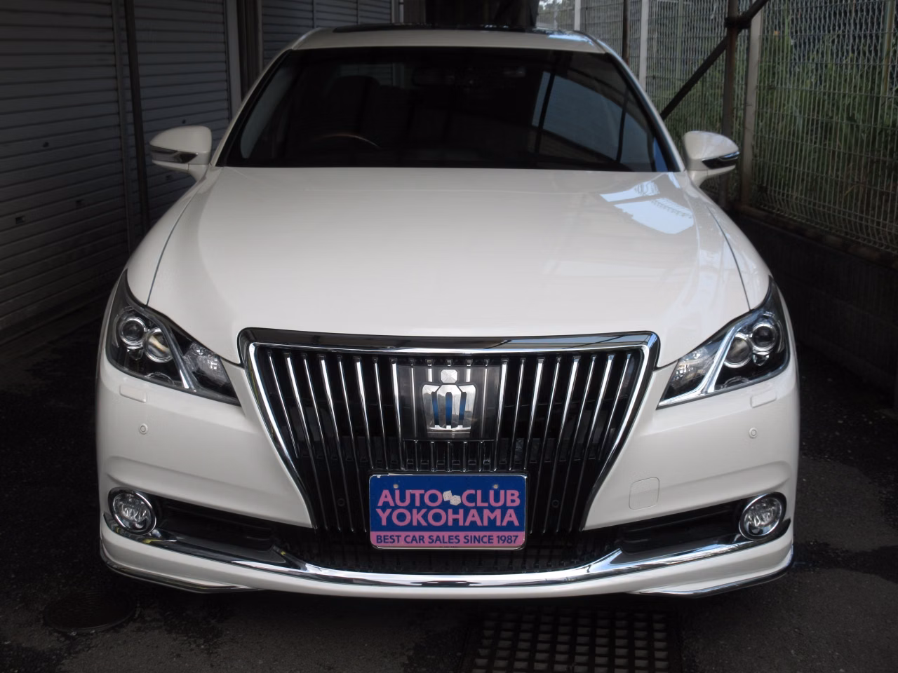 Toyota Crown Majesta