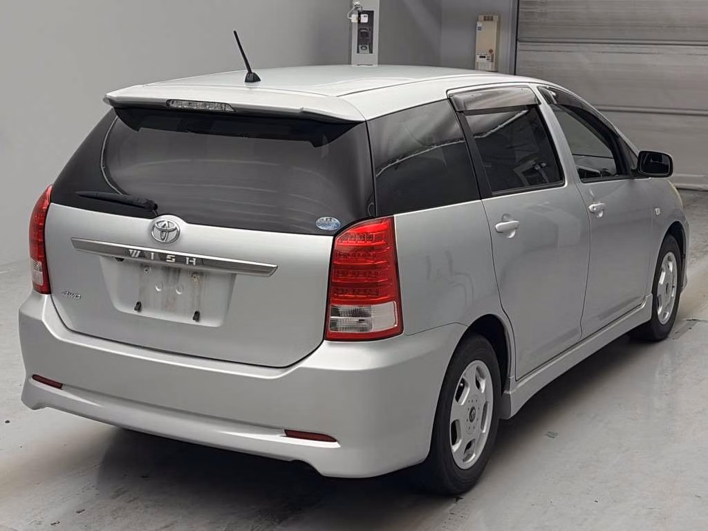TOYOTA WISH