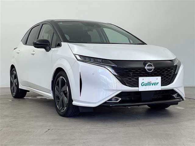 Nissan Aura