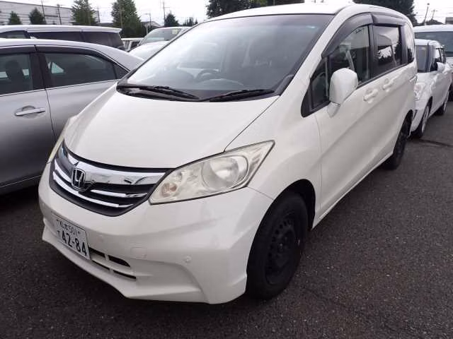 HONDA FREED SPIKE