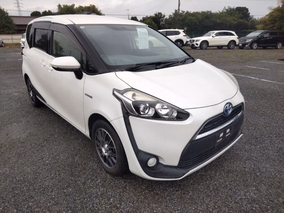 TOYOTA SIENTA