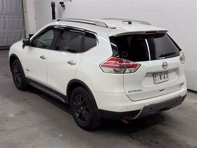 NISSAN X-TRAIL
