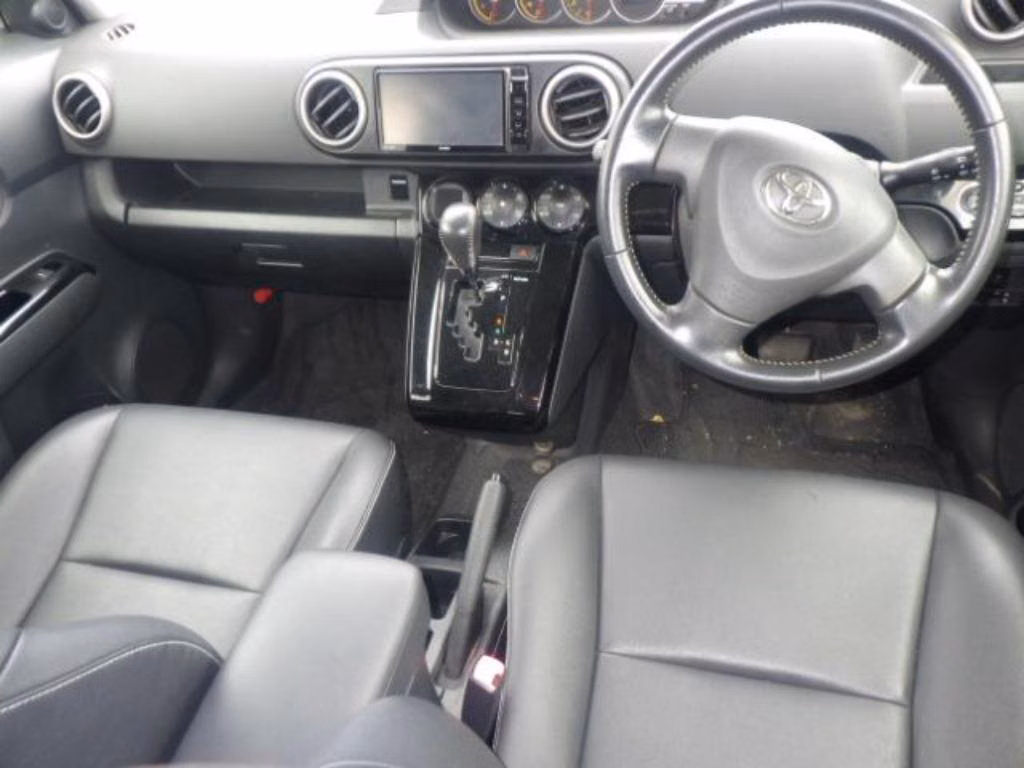 Toyota Corolla Rumion