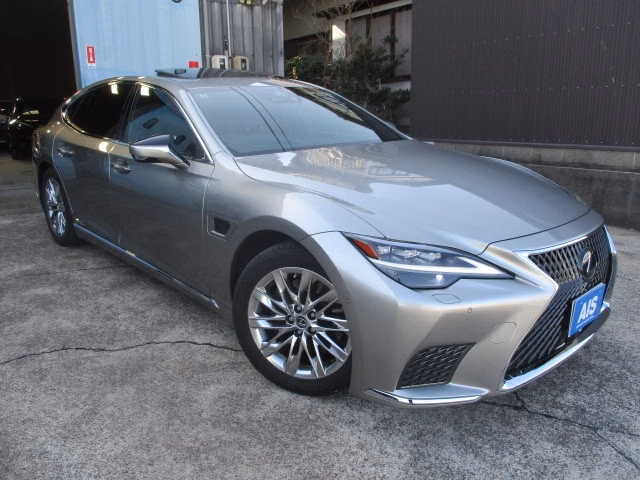 LEXUS LS500H