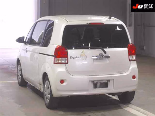 TOYOTA PORTE