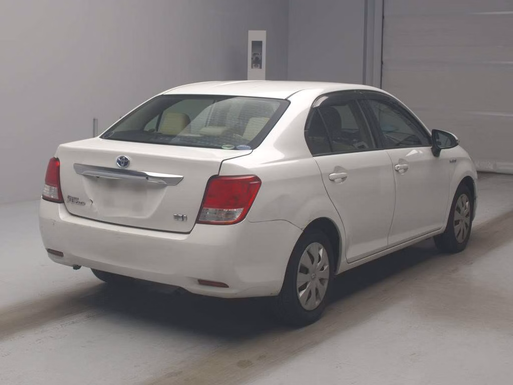 TOYOTA COROLLA AXIO