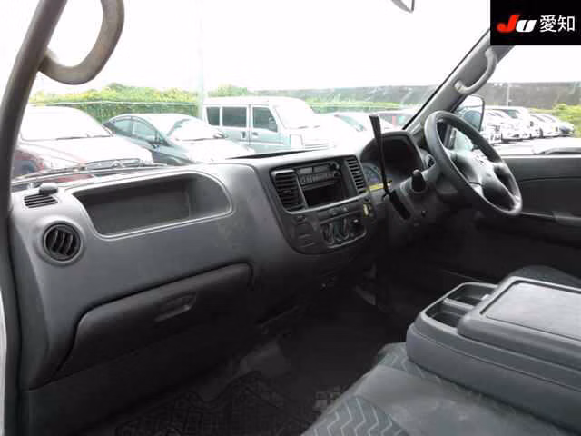 NISSAN CARAVAN