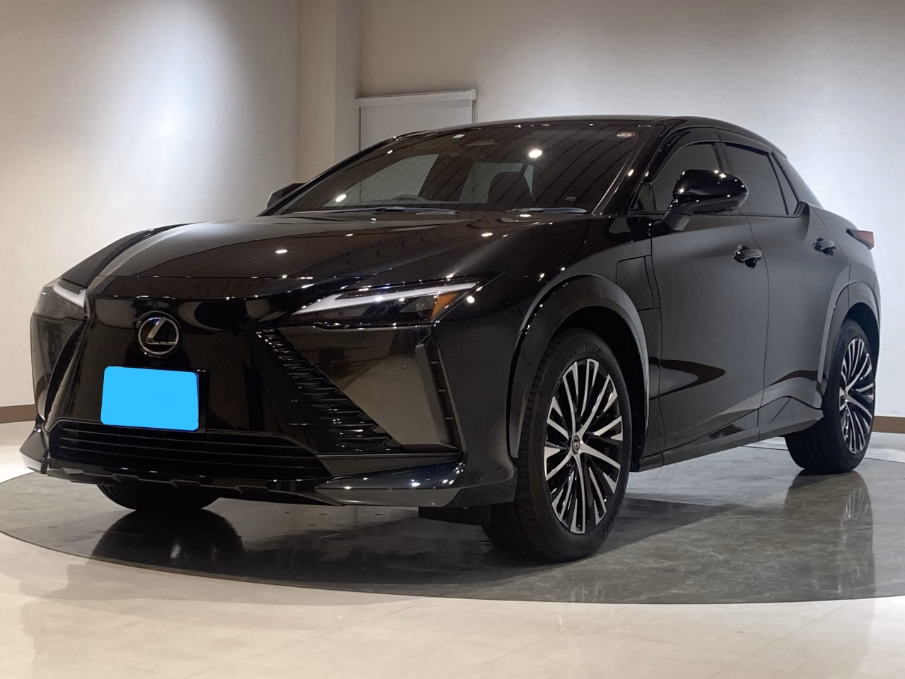 LEXUS RZ450E