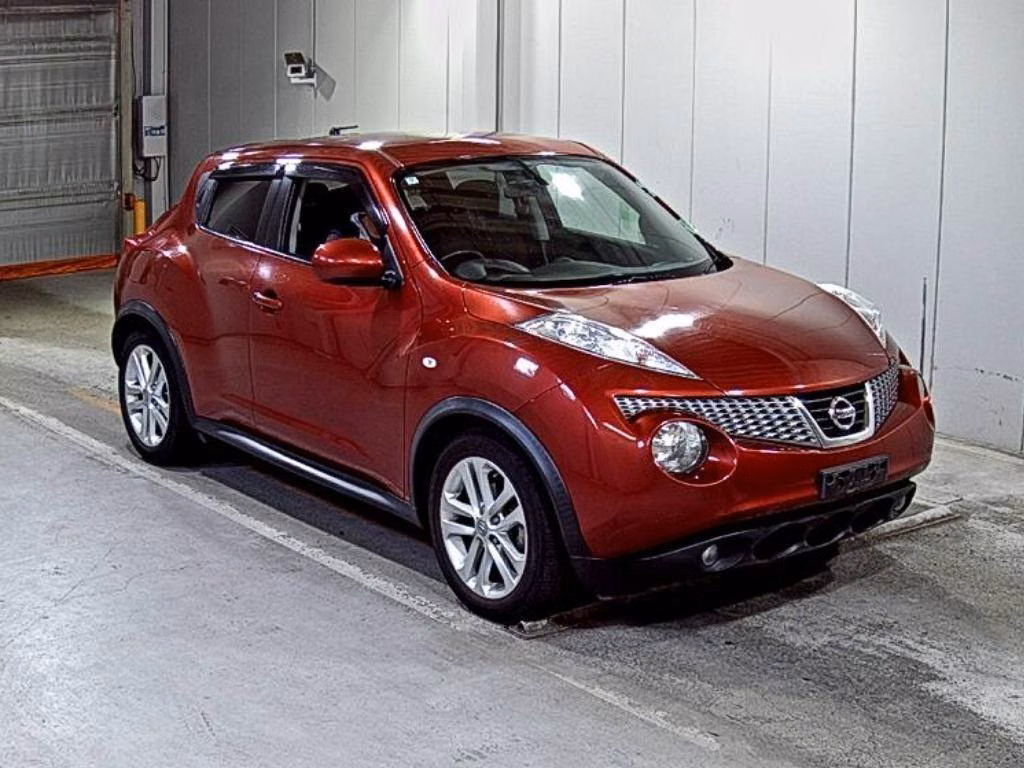 NISSAN JUKE