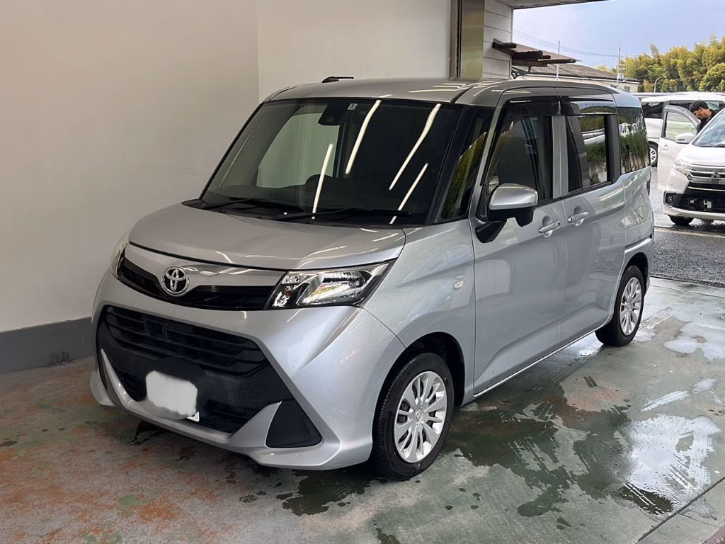 TOYOTA TANK