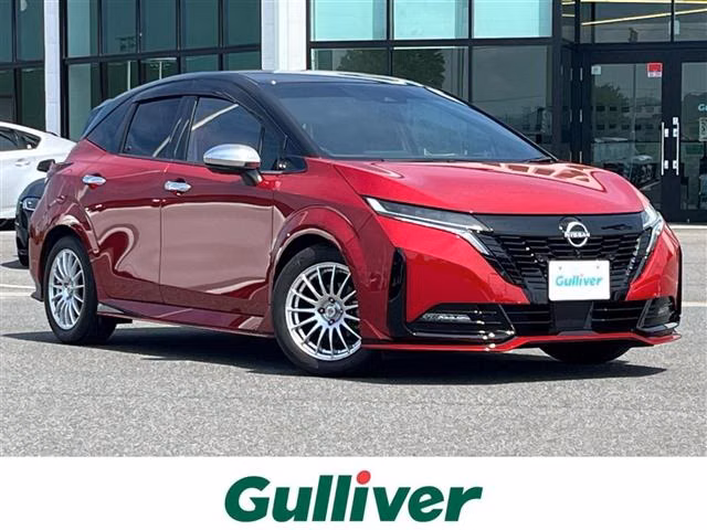 Nissan Aura
