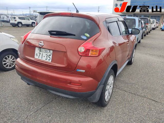 NISSAN JUKE