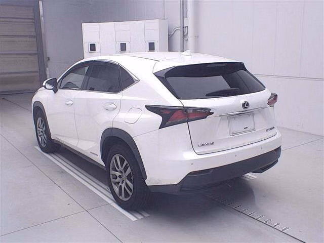 Lexus NX300h