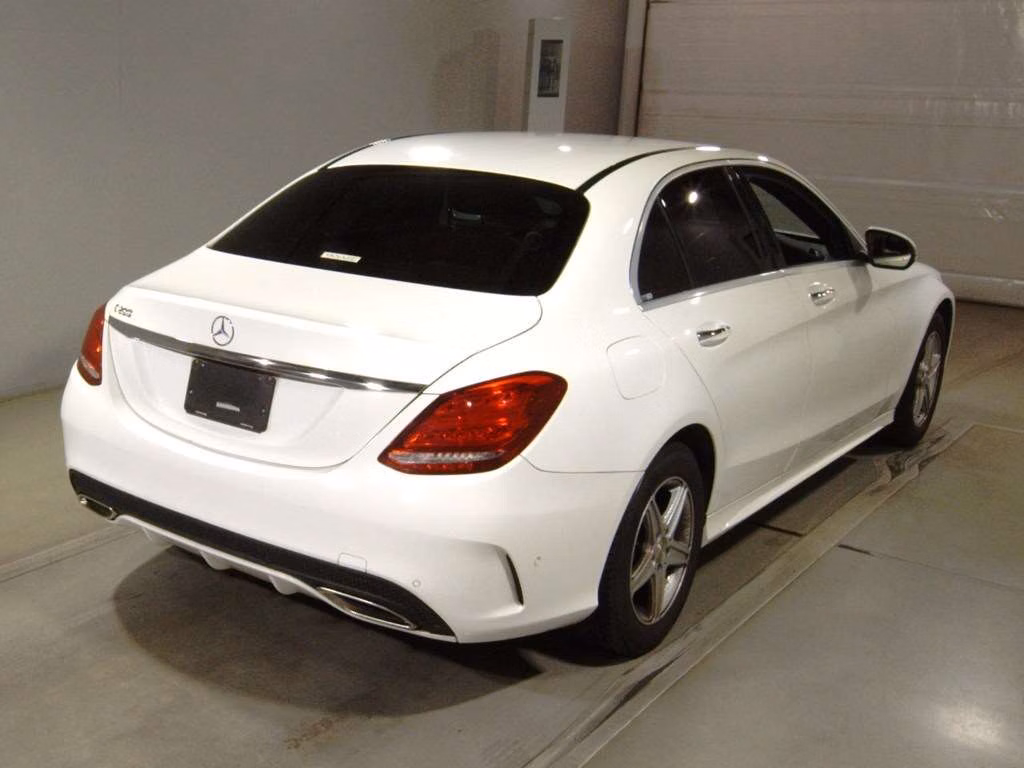 MERCEDES-BENZ C-CLASS