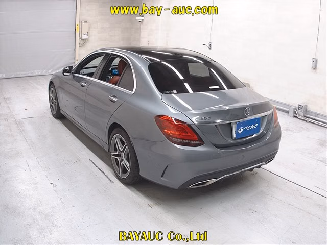 MERCEDES-BENZ C-CLASS
