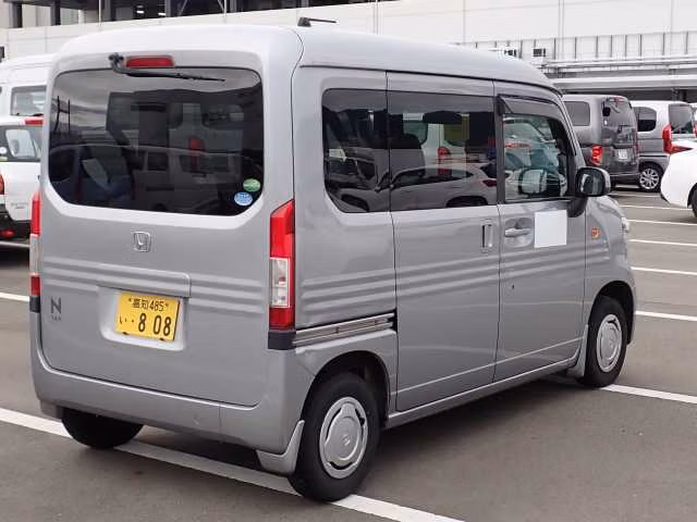 HONDA N-VAN