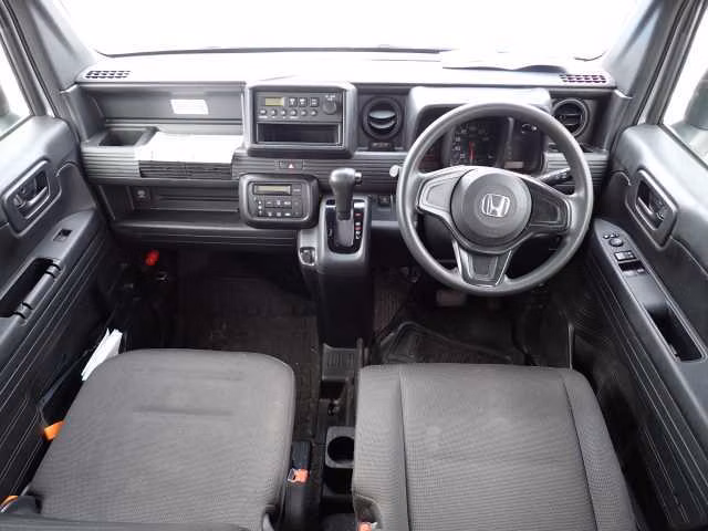 HONDA N-VAN