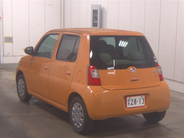 DAIHATSU ESSE