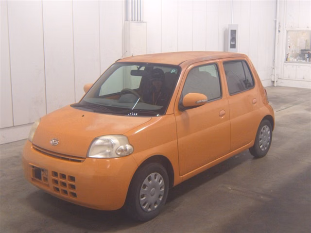 DAIHATSU ESSE