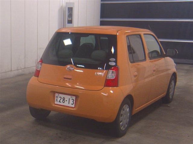 DAIHATSU ESSE