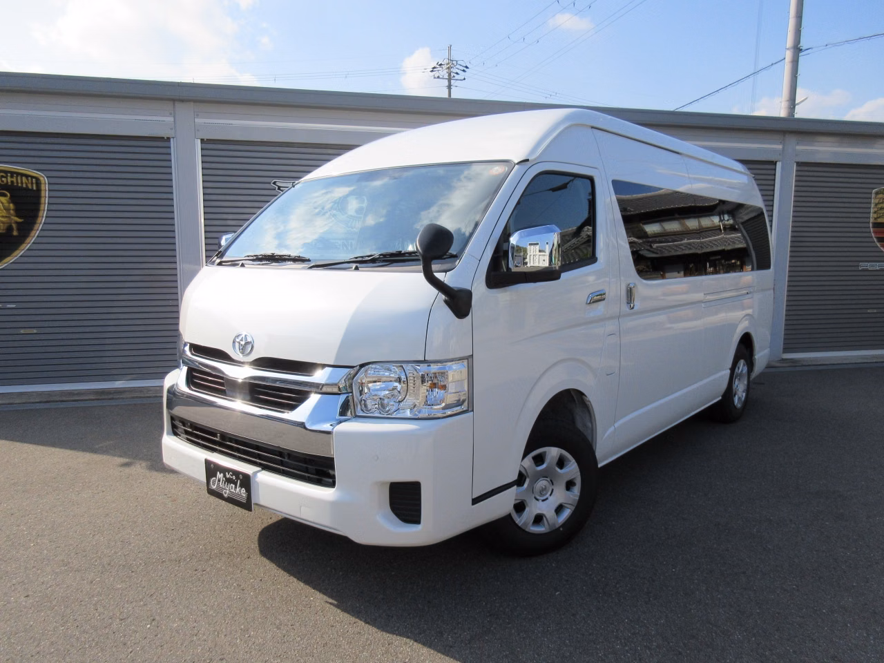 Toyota Hiace