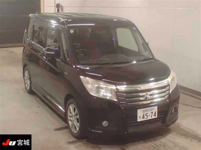 Mitsubishi Delica D:2