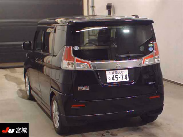 Mitsubishi Delica D:2