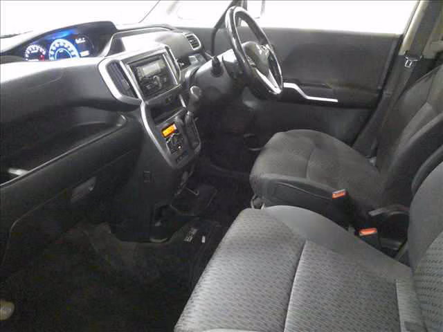 Mitsubishi Delica D:2