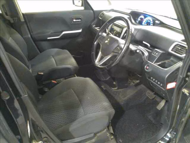 Mitsubishi Delica D:2