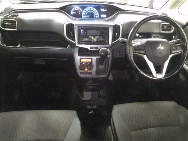 Mitsubishi Delica D:2